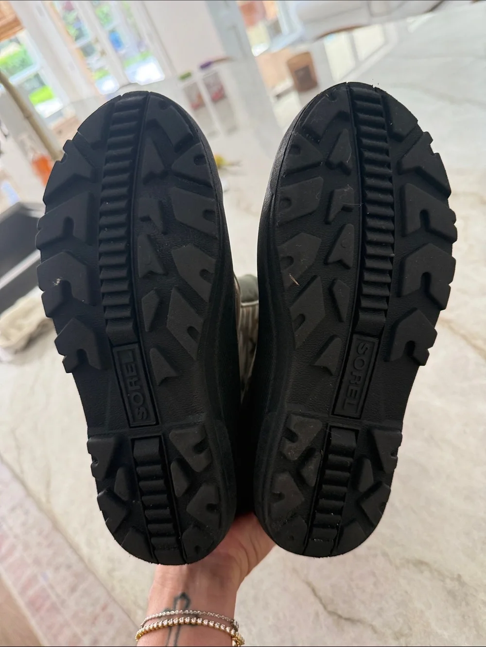 Sorel insulated kids